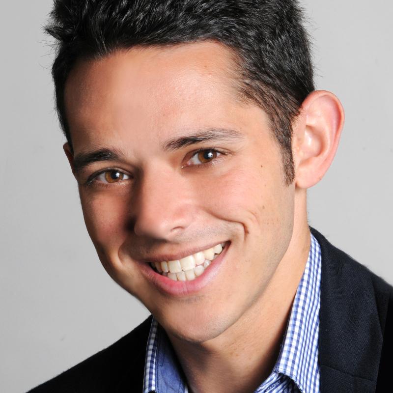 Scott Moura headshot